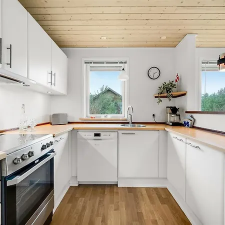 בית נופש Ensio - 300m To The Fjord By Interhome *