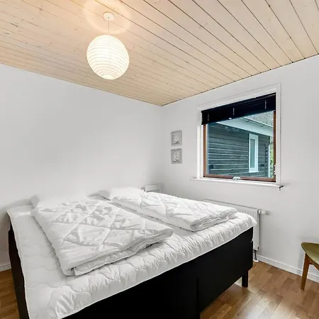 Ensio - 300m To The Fjord By Interhome